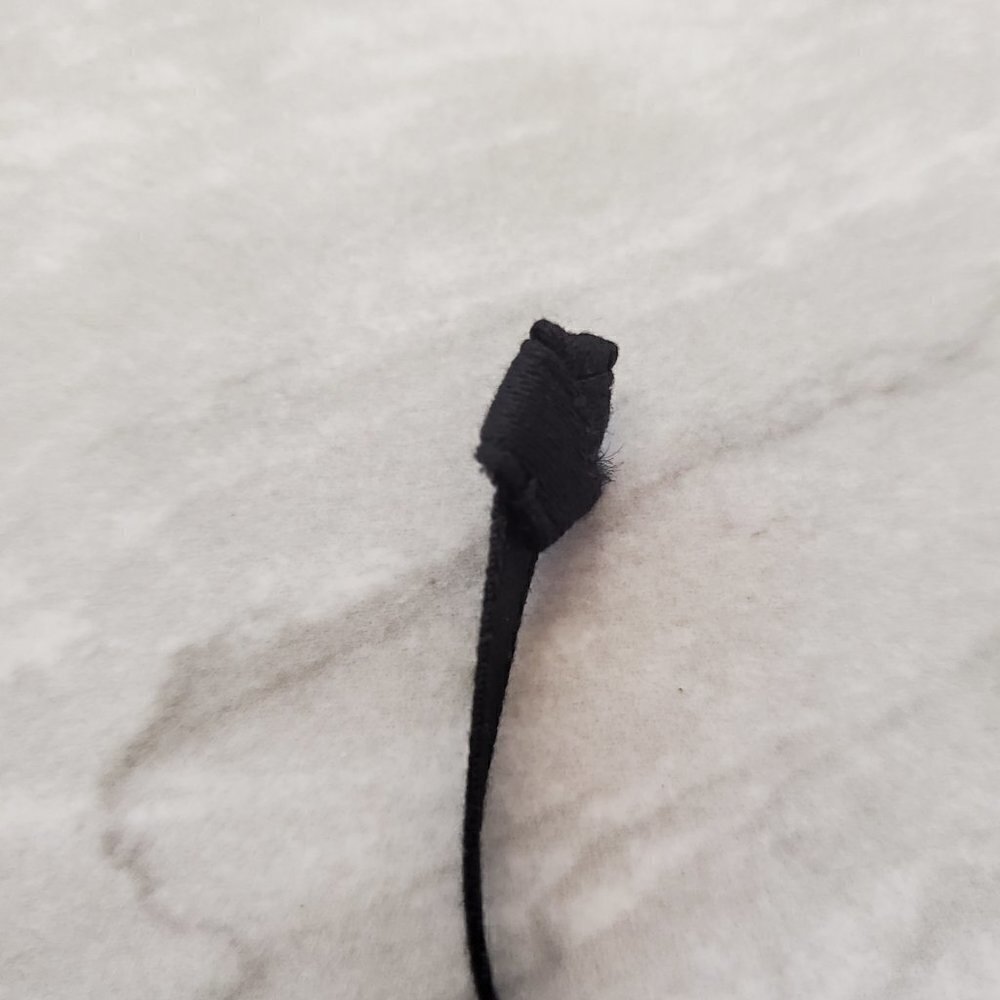 ✨ J.Crew Black Rhinestones Crystals Chain Ribbon Twist Tie Necklace ✨ - Picture 8 of 9